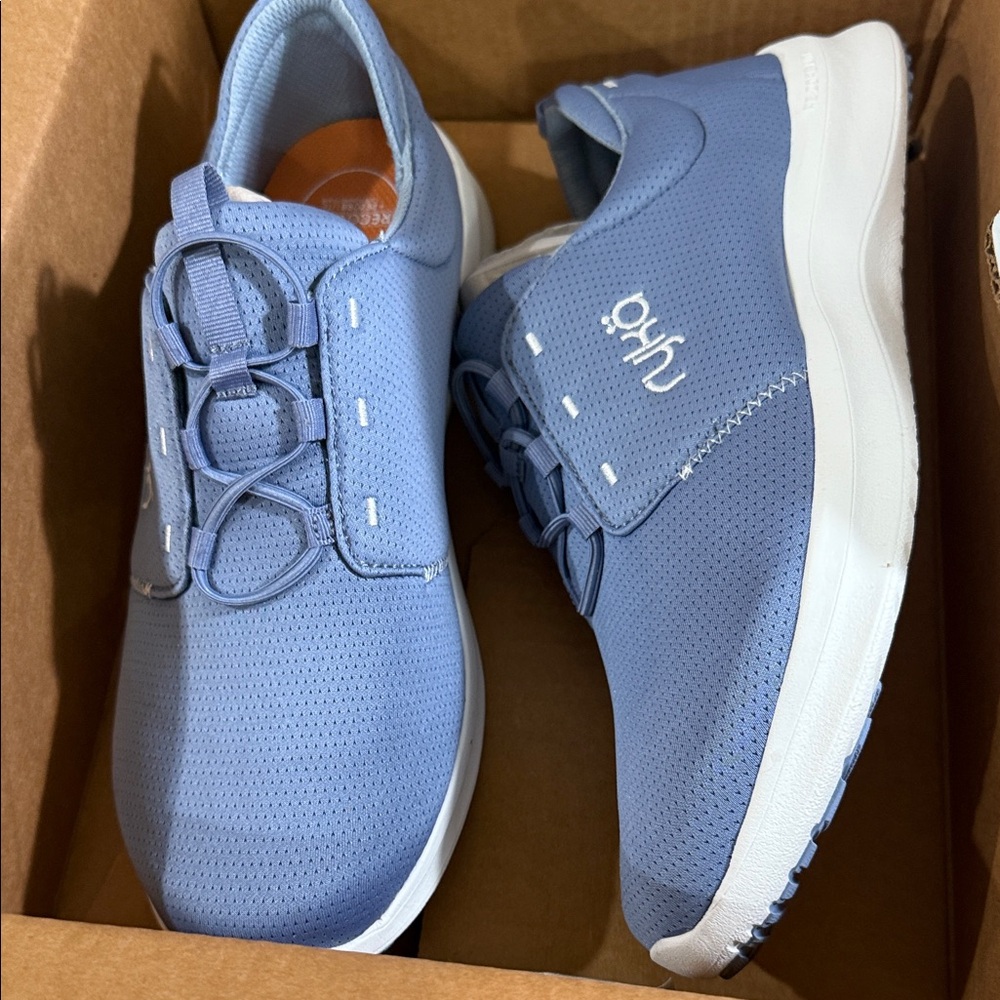 Ryka Women's Light Blue Athletic Shoes Size 10M New in Box